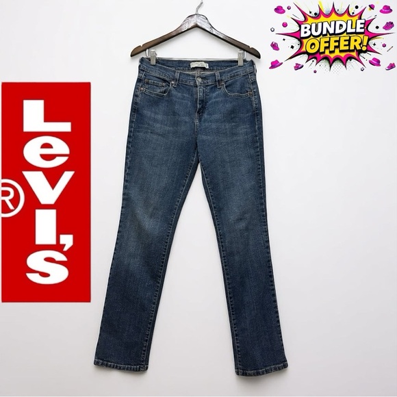 Levi's Denim - 123 Levi's | Egypt Women's Straight Leg Blue Denim Jeans (size 8)